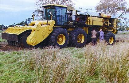 FARM SHOW Magazine - The BEST stories about Made-It-Myself Shop Inventions,  Farming and Gardening Tips, Time-saving Tricks & the Best Farm Shop Hacks,  DIY Farm Projects, Tips on Boosting your farm income