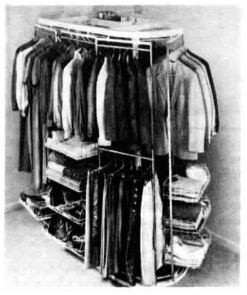 Carousel cheap clothes rail