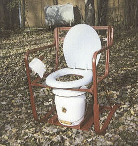 Lawn chair top toilet