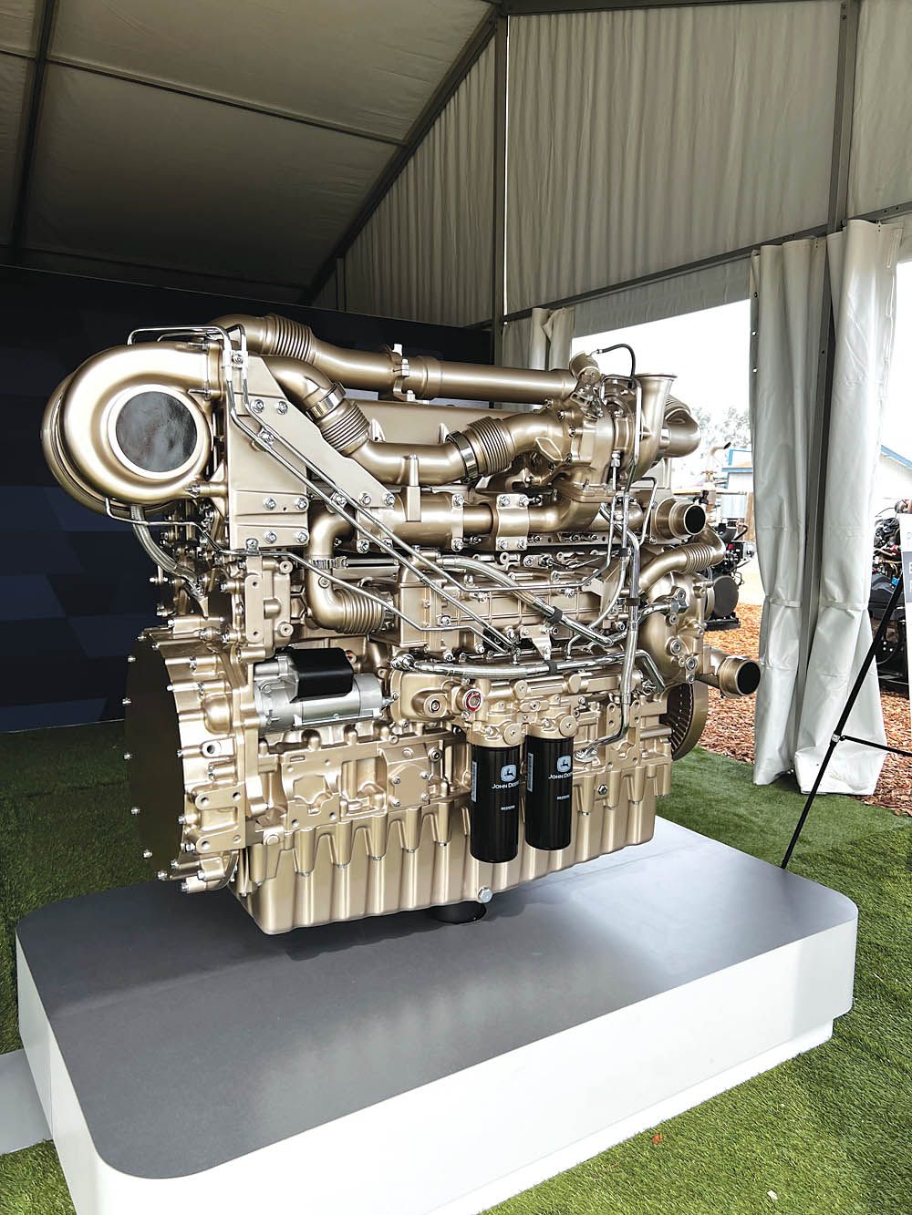 Sdf Engine FARM SHOW Magazine - The BEST stories about Made-It-Myself Shop ...