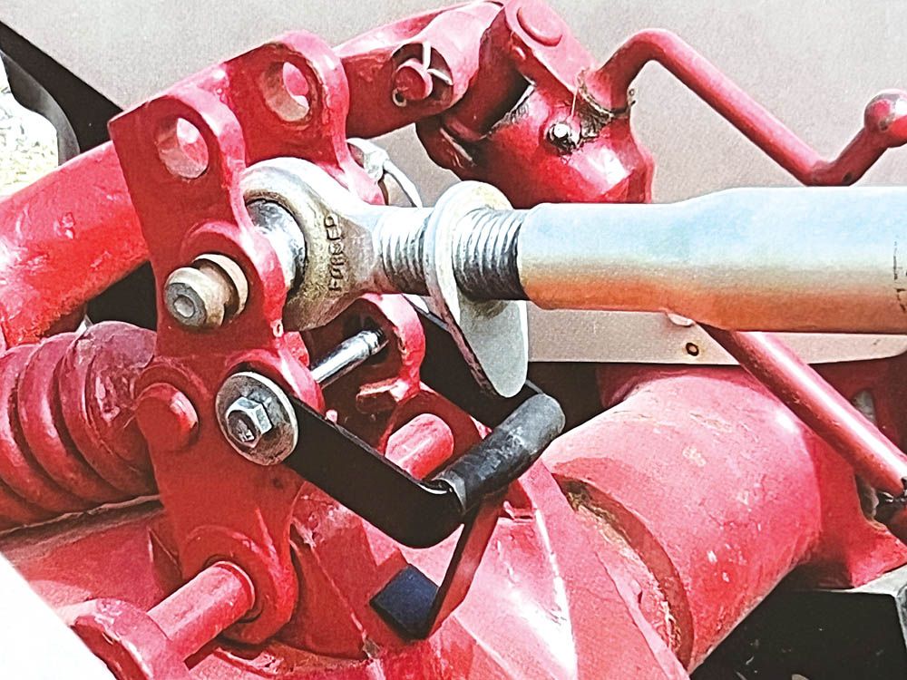 Gouges On Tractor FARM SHOW Magazine - The BEST stories about Made-It-Myself Shop ...