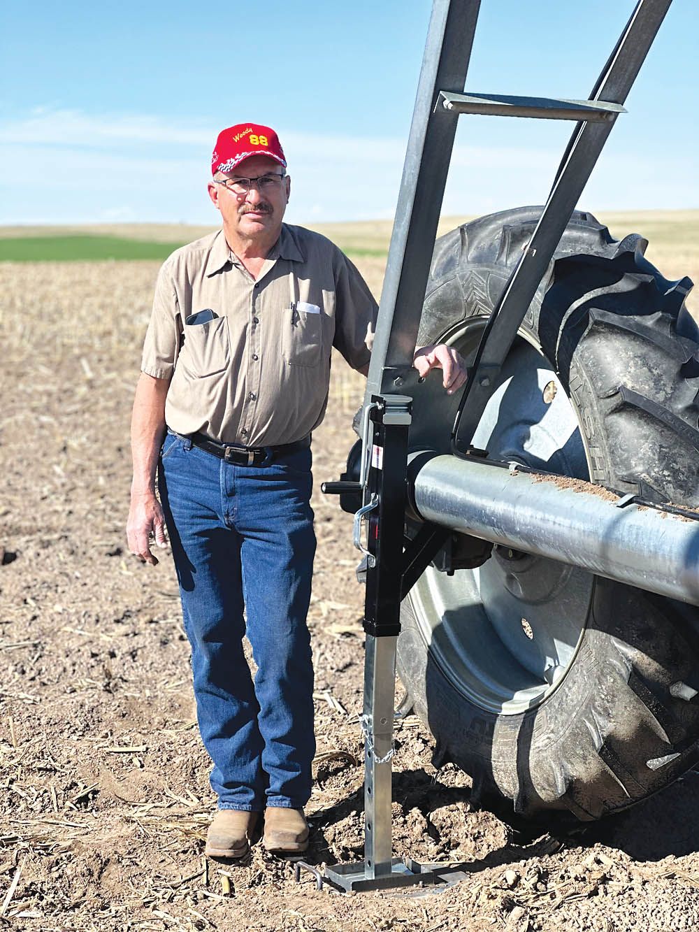 FARM SHOW Magazine - The BEST stories about Made-It-Myself Shop Inventions,  Farming and Gardening Tips, Time-saving Tricks & the Best Farm Shop Hacks,  DIY Farm Projects, Tips on Boosting your farm income,