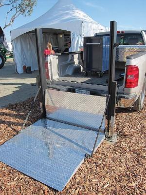 FARM SHOW Magazine - The BEST stories about Made-It-Myself Shop